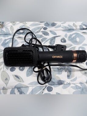 amika Black Straightening Hot Brush with Rose Gold Logo